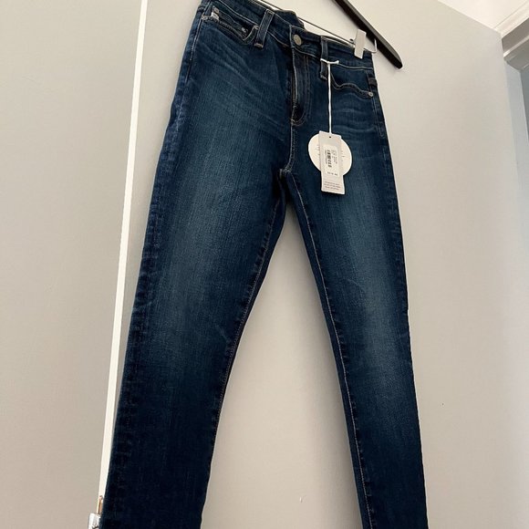 NWT AG Jeans Mila Ankle in Medium Wash - Picture 4 of 7